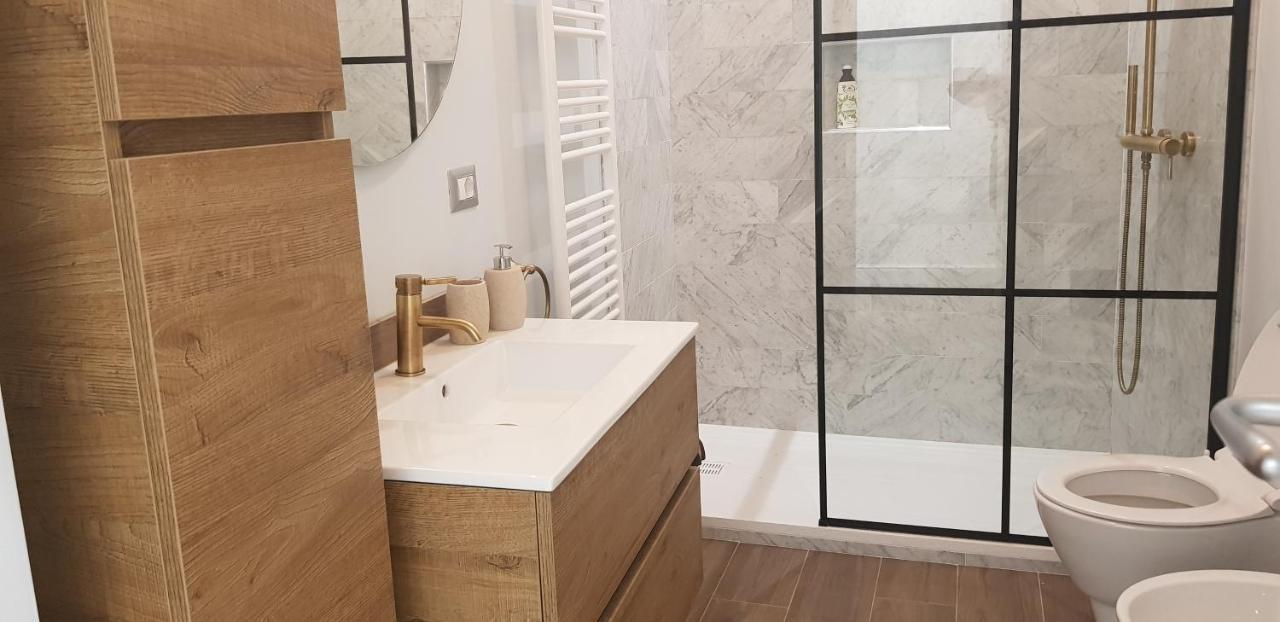 Casa Rosamari - Su Lago Di Posta Fibreno, Appartamento Con Camino Zewnętrze zdjęcie