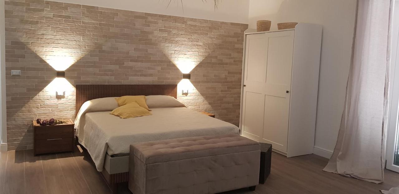 Casa Rosamari - Su Lago Di Posta Fibreno, Appartamento Con Camino Zewnętrze zdjęcie
