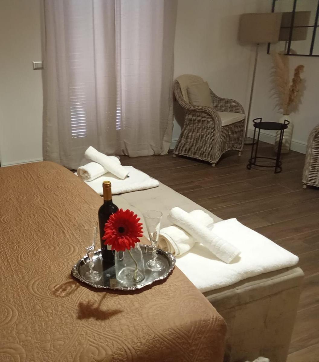Casa Rosamari - Su Lago Di Posta Fibreno, Appartamento Con Camino Zewnętrze zdjęcie