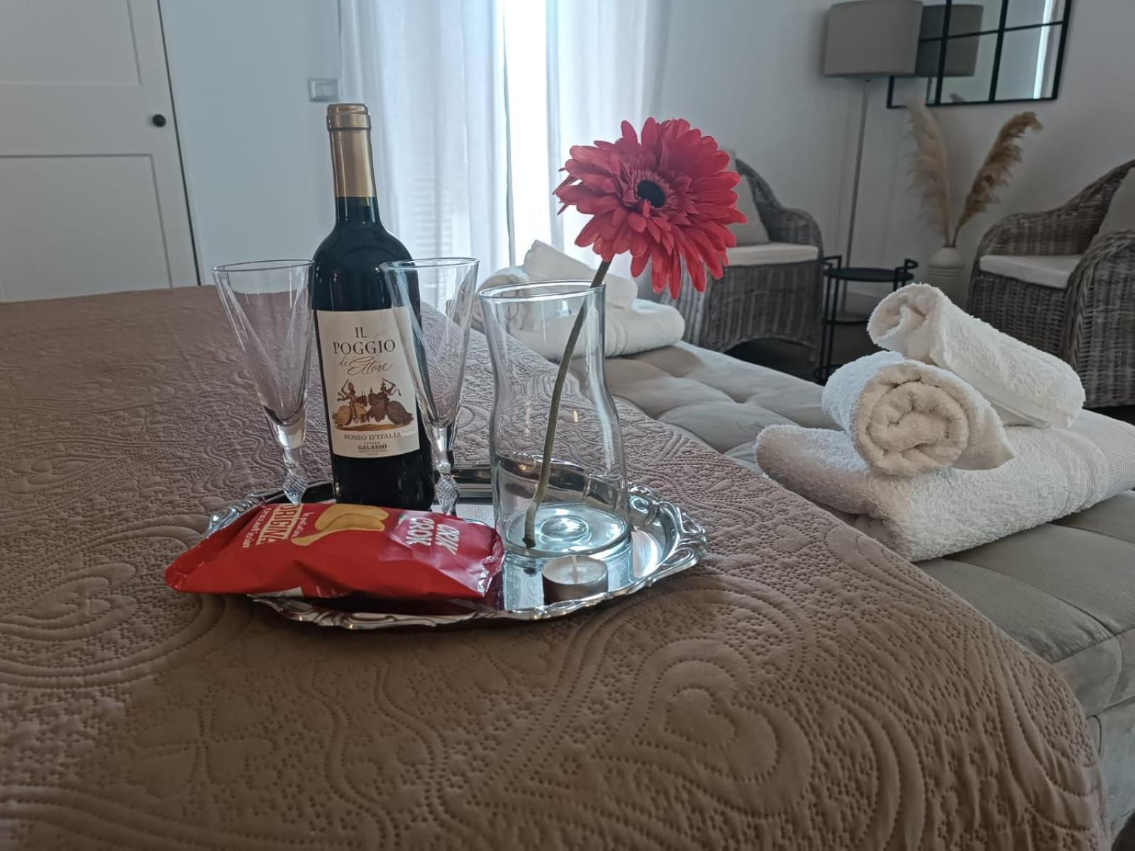 Casa Rosamari - Su Lago Di Posta Fibreno, Appartamento Con Camino Zewnętrze zdjęcie